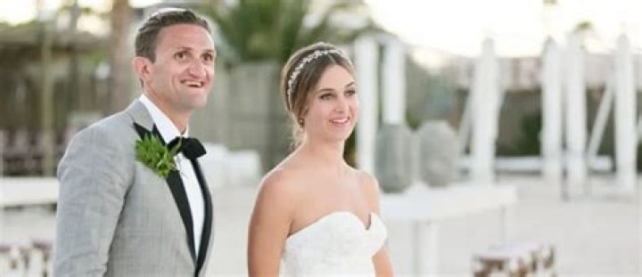 Casey Neistat Bio, Wife, Son, Net Worth, Height, Wiki, Family, Brother