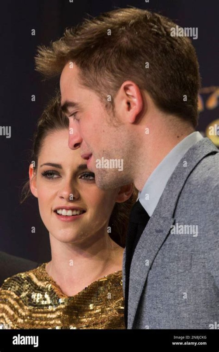 Kristen Stewart Nude And Unapologetic At Breaking Dawn – Part 2 Premiere (Photos)