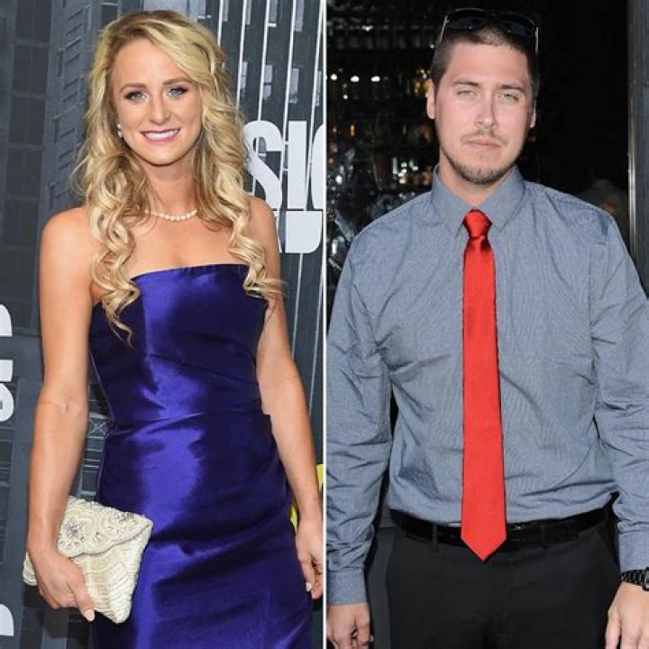 Leah Messer Divorce: Jeremy Calvert Cheating On Teen Mom 2 Star With Women He Met On The Internet
